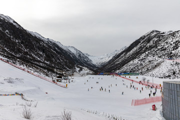 鹧鸪山滑雪场