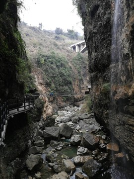 湖北恩施大峡谷千层岩石林