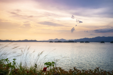 千岛湖美丽的山水风光