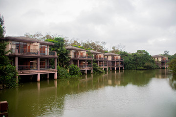 水边度假村