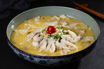 酸菜鱼
