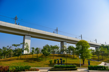 深圳地铁4号线高架桥