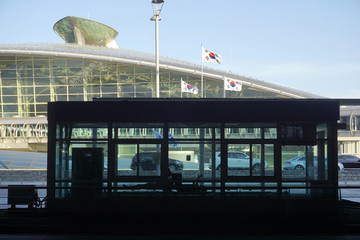 韩国仁川机场航站楼交通站台