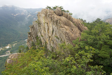 韩国雪岳山高山丘壑自然风光