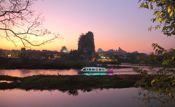 伏波山夜景