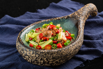 肉炒芹菜