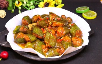 虎皮尖椒酿鲜肉