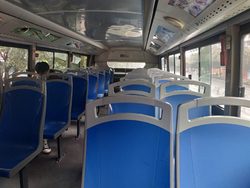 公交车座位