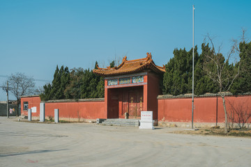 彭祖庙前门