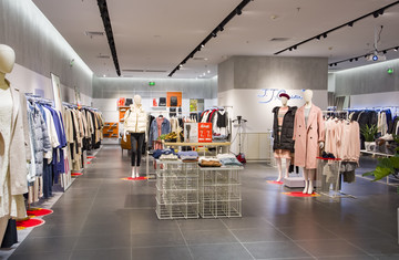 服装专卖店