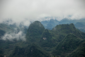 山峰