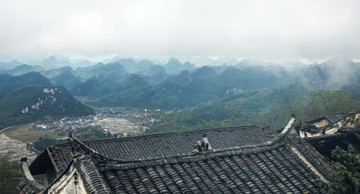 大山里的村庄