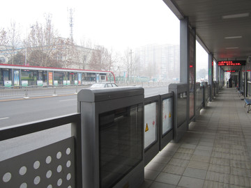 公交站台