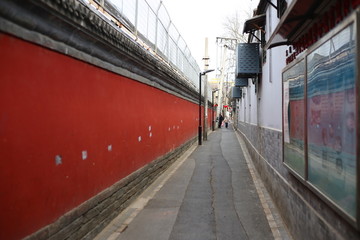 北京古建红墙破损