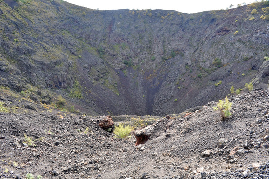 火山口