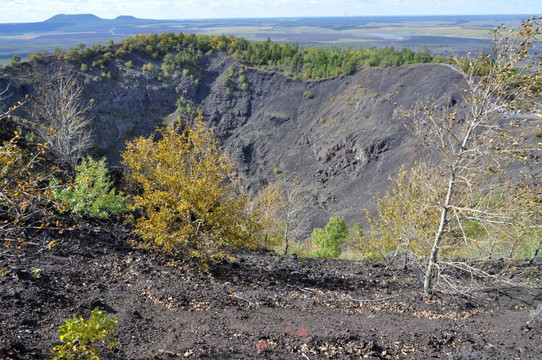 火山口