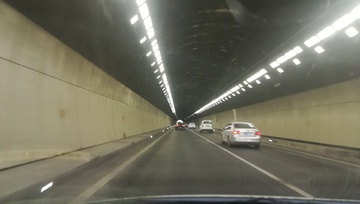 连霍高速公路伏羲台隧道