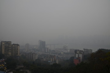 雾霾下的城市