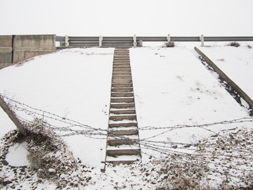 雪天台阶