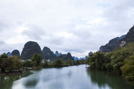 桂林阳朔漓江风光