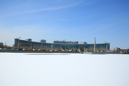 国际会议中心雪景