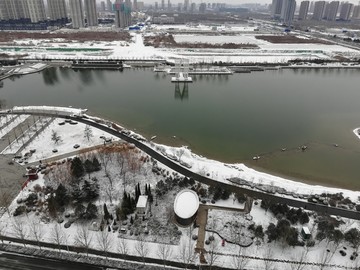 俯拍雪景