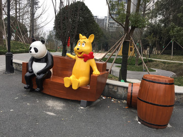 熊猫雕塑
