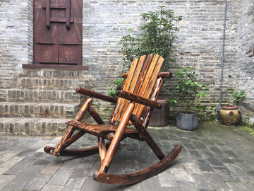中式木摇椅