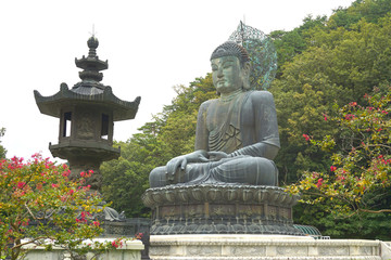 韩国雪岳山新兴寺统一大佛坐像