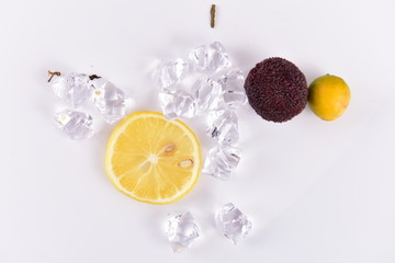 夏季水果茶冰块饮品拍色图片