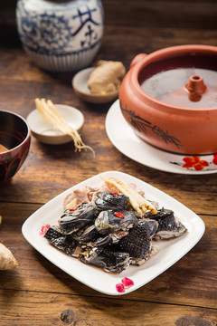 人参炖乌鸡
