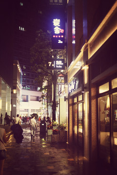 富华里夜景街道