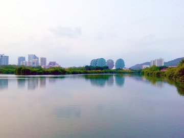 三亚河畔风景