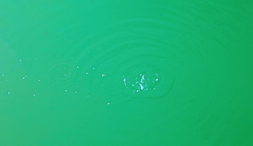 滴水水滴
