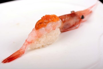 海胆甜虾寿司