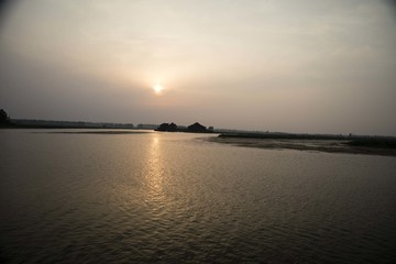 荡区夕阳