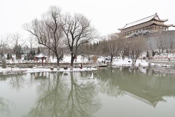 水墨园林雪景