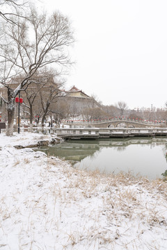 水墨园林雪景