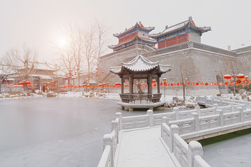 古典园林建筑雪景