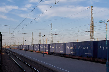 火车集装箱运输车中欧班列