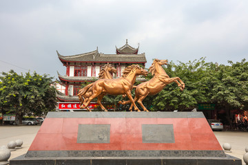 四川郫县古城镇马的雕塑
