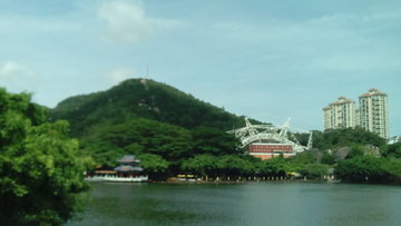 青山绿湖 海景房