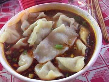 酸汤水饺