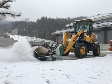 清雪车清雪