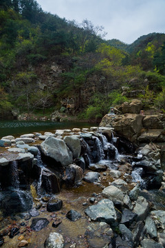 泰山彩石溪风光