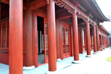 中式实木屋檐走廊