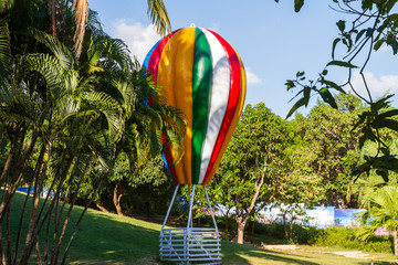三亚天涯海角婚纱拍摄热气球模型