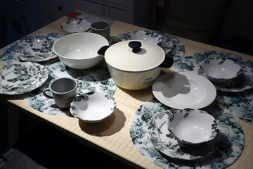 餐具盘子碗碟子白色瓷盘