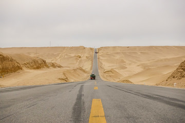 沙漠公路