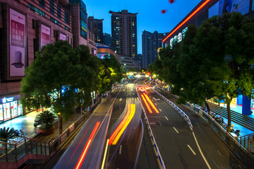 城市道路夜景